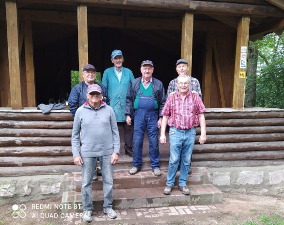 Murleinsnest-Fundament unserer Hütte renoviert.